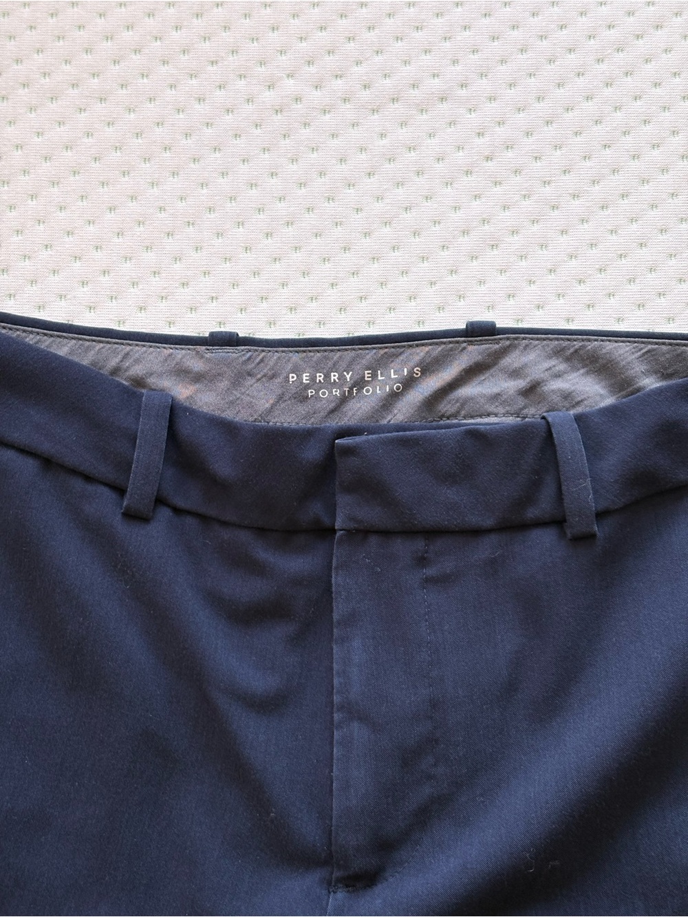 Perry Ellis Navy Flat-Front Men’s Pants
